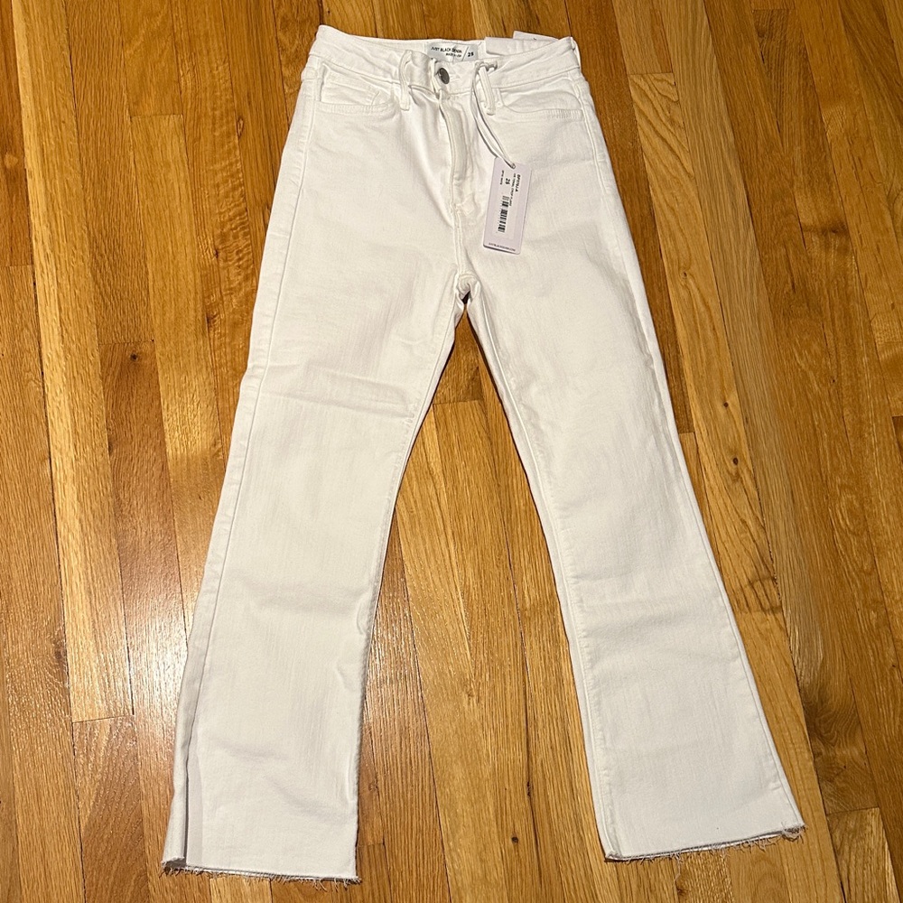Just Black HR (High Rise) Crop Flare NWT - Picture 3 of 9